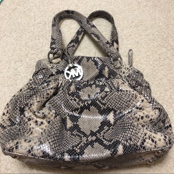 Michael Kors snakeskin bag - Picture 3 of 4